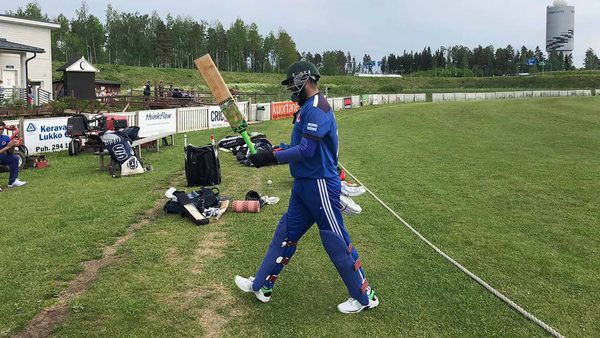 report-match-4-otaniemi-united-vs-empire-cc---finnish-ten10-league.Click to read full article.